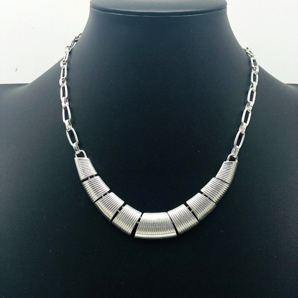 Signed Napier Silver Tone Link Necklace Modern Collar Statement Vintage Jewelry